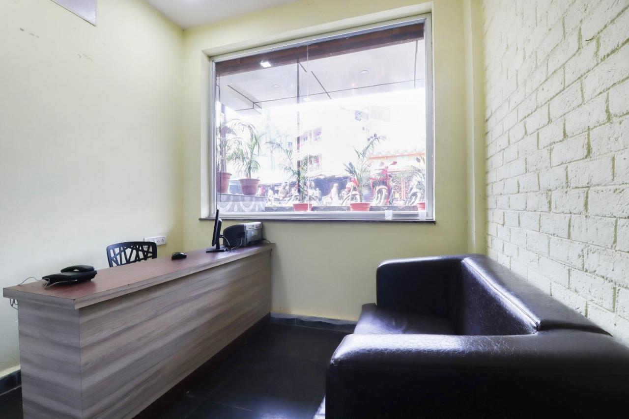 Capital O Hotel 7Th Heaven Jamshedpur Extérieur photo